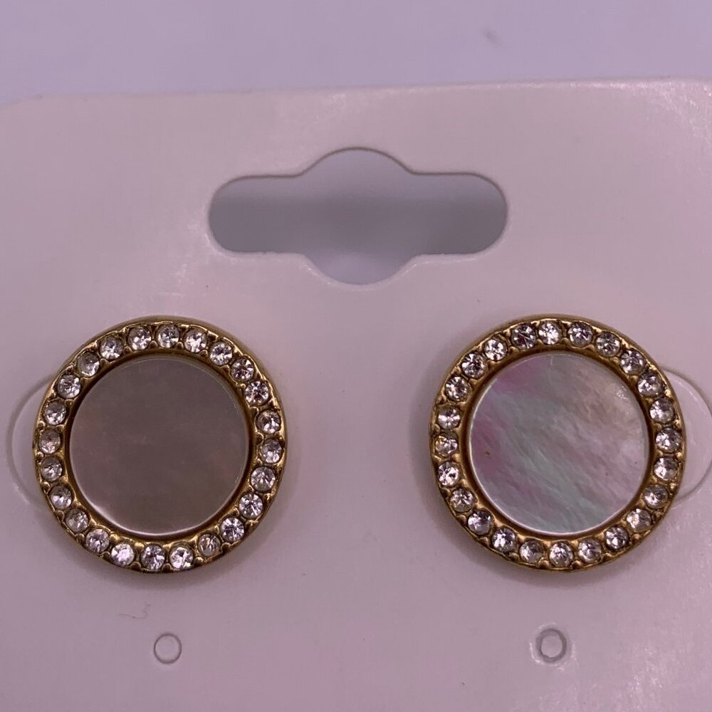 KATE SPADE ROUND GOLD POST EARRINGS W/PEARL INSERT
